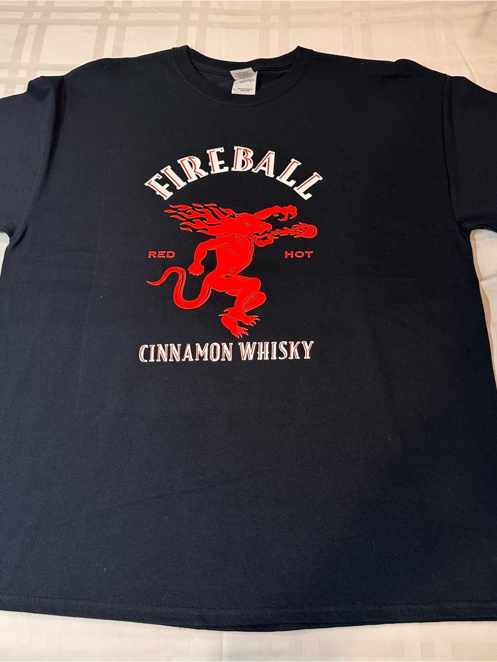 🔥 NWOT Fireball Cinnamon Whisky Graphic T-Shirt XL 🔥